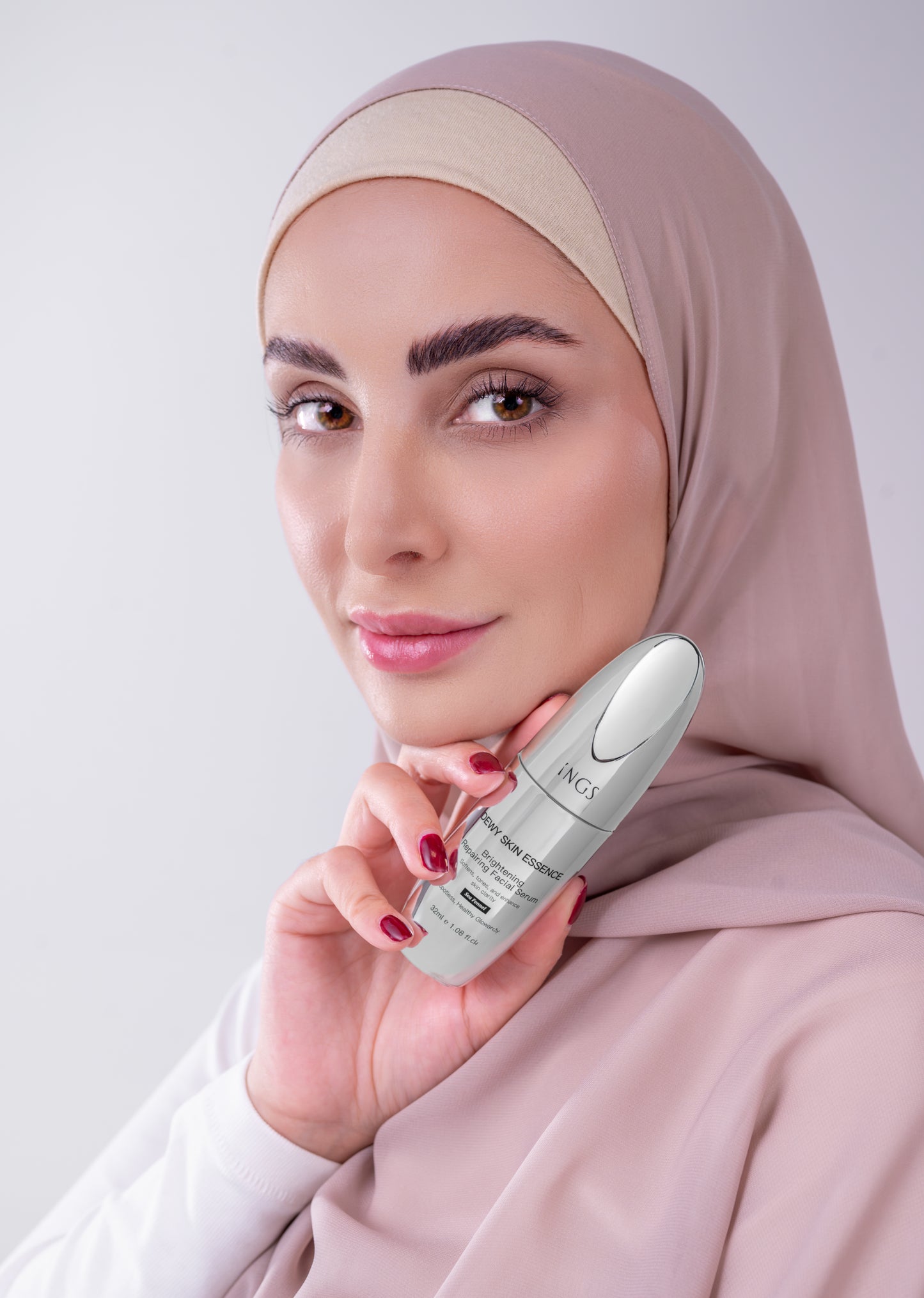 DEWY SKIN ESSENCE Brightening Repairing Facial Serum